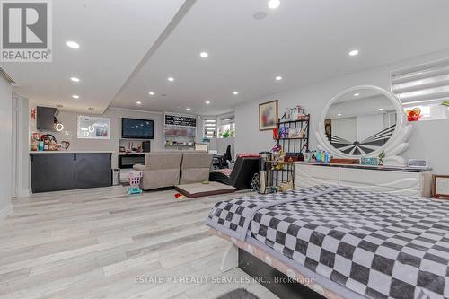 12 Seastar Road, Brampton, ON - Indoor