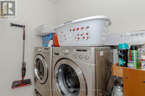 12 Seastar Road, Brampton, ON - Indoor Photo Showing Laundry Room