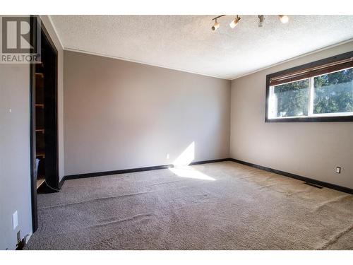 1765 Nixon Road, Revelstoke, BC - Indoor Photo Showing Other Room