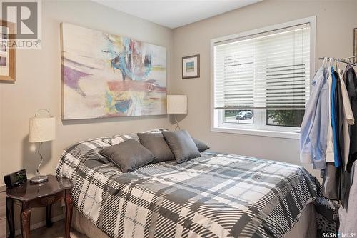 2135 Herman Avenue, Saskatoon, SK - Indoor Photo Showing Bedroom