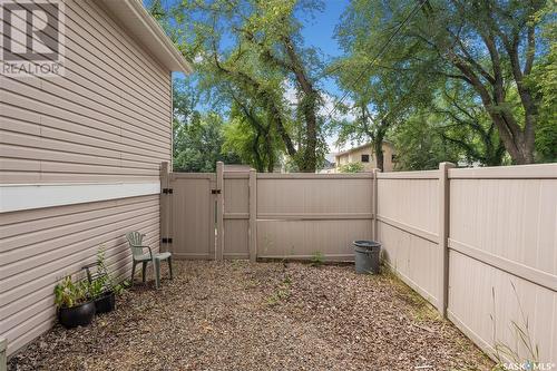 2135 Herman Avenue, Saskatoon, SK - Outdoor