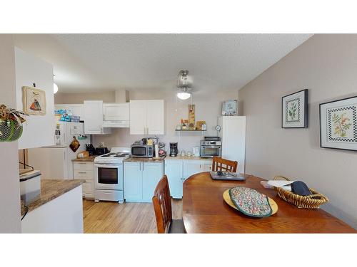 1214 - 2015 2Nd Street N, Cranbrook, BC - Indoor