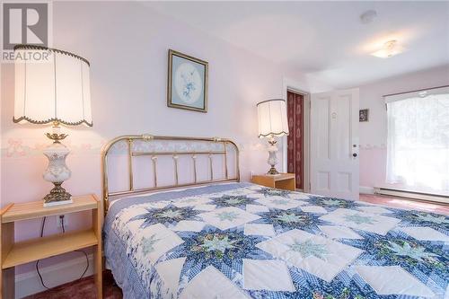 4158 Route 114, Hopewell Cape, NB - Indoor Photo Showing Bedroom