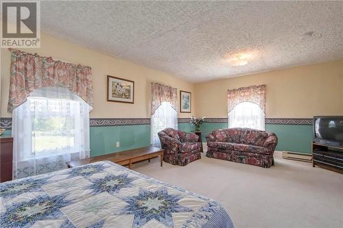 4158 Route 114, Hopewell Cape, NB - Indoor Photo Showing Bedroom