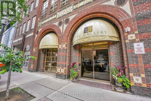 1610 - 25 Grenville Street, Toronto, ON - Outdoor