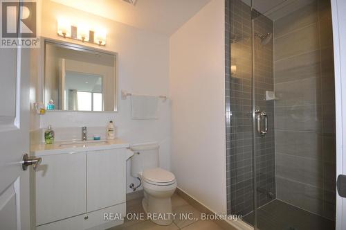 1705 - 4677 Glen Erin Drive, Mississauga, ON - Indoor Photo Showing Bathroom