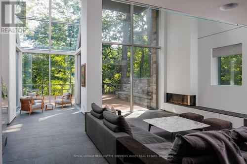 11 Beaumont Road, Toronto, ON - Indoor