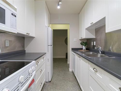 212-1745 Leighton Rd, Victoria, BC - Indoor Photo Showing Kitchen With Double Sink