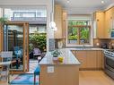 16-1020 Richardson St, Victoria, BC 