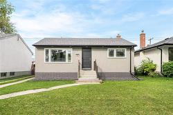 355 KILDARE AVE  Winnipeg, MB R2C 0P3