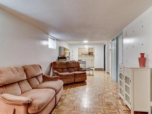 Family room - 1025 Rue Mirelle, Laval (Saint-François), QC - Indoor Photo Showing Living Room