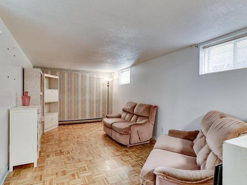 Family room - 1025 Rue Mirelle, Laval (Saint-François), QC - Indoor