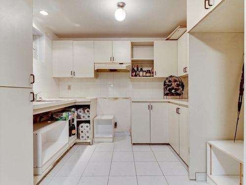 Basement - 1025 Rue Mirelle, Laval (Saint-François), QC - Indoor Photo Showing Kitchen