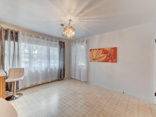 Dining room - 140 Rue Ste-Catherine, La Prairie, QC - Indoor Photo Showing Other Room