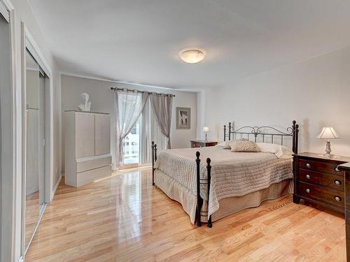 Chambre Ã  coucher principale - 280 Rue Des Bégonias, Sainte-Catherine, QC - Indoor Photo Showing Bedroom