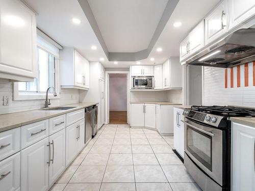 Kitchen - 2078 Ch. Fulton, Mont-Royal, QC - Indoor Photo Showing Kitchen