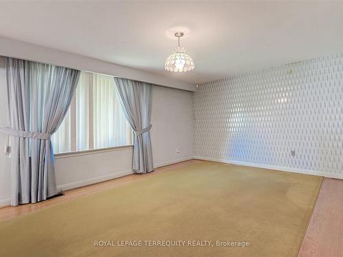 89 Burbank Rd, Toronto, ON - Indoor Photo Showing Other Room