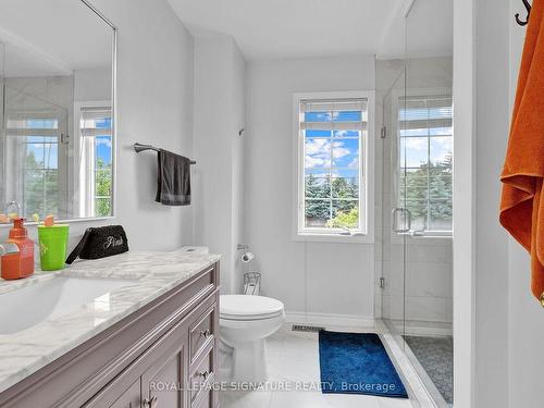 3218 Britannia Rd W, Mississauga, ON - Indoor Photo Showing Bathroom