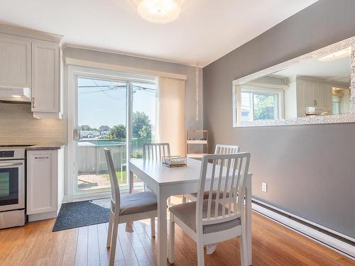 Dining room - 236 Rue Ouimet, Vaudreuil-Dorion, QC - Indoor Photo Showing Dining Room