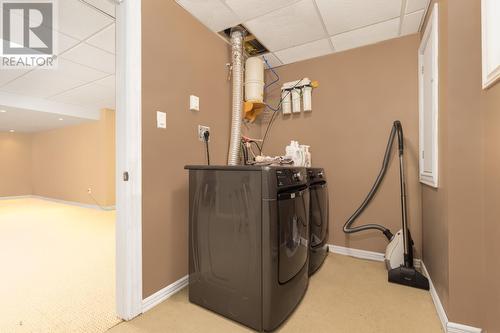 88 Halley Drive, St. John'S, NL - Indoor Photo Showing Laundry Room