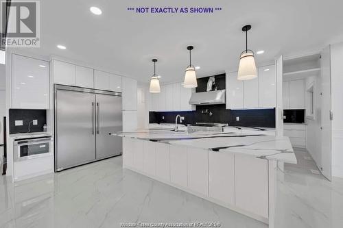 310 Benson Court, Amherstburg, ON - Indoor Photo Showing Kitchen