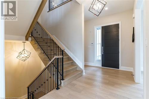 10 Ft ceiling main floor with 8ft doors - 1 West Avenue, Stoney Creek, ON - Indoor Photo Showing Other Room