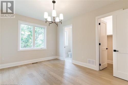 Second bedroom walk in clauset and ensuite - 1 West Avenue, Stoney Creek, ON - Indoor Photo Showing Other Room