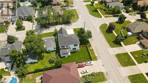 Spacious backyard - 1 West Avenue, Stoney Creek, ON - Outdoor With View