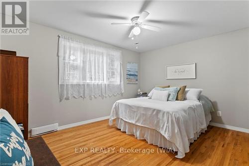 47 Water Street, South Bruce Peninsula, ON - Indoor Photo Showing Bedroom