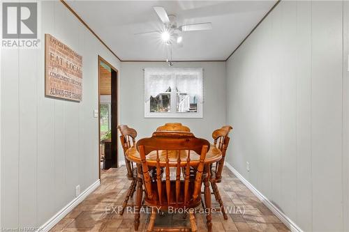 47 Water Street, South Bruce Peninsula, ON - Indoor Photo Showing Dining Room