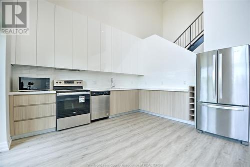 7333 Meo Boulevard Unit# 110, Lasalle, ON - Indoor Photo Showing Kitchen