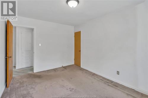 16 Horwath, Kingsville, ON - Indoor Photo Showing Other Room