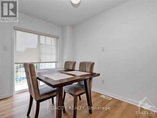 301 Gotham Pvt, Ottawa, ON - Indoor Photo Showing Dining Room