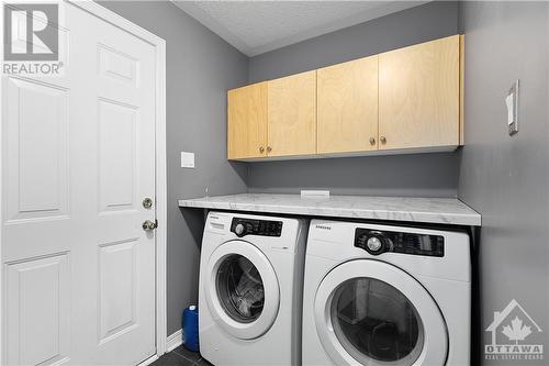 4464 Shoreline Drive, Ottawa, ON - Indoor Photo Showing Laundry Room