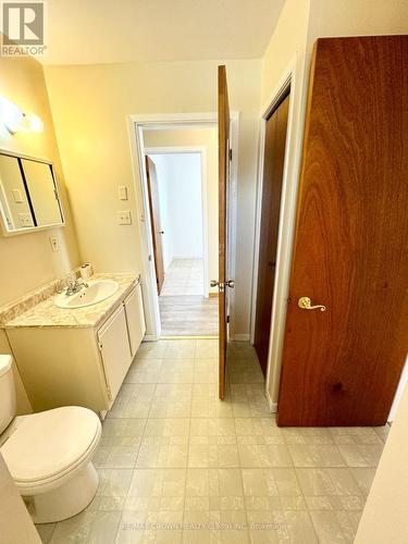 217 Cloutierville Road, Smooth Rock Falls, ON - Indoor Photo Showing Bathroom