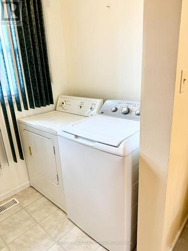 217 Cloutierville Road, Smooth Rock Falls, ON - Indoor Photo Showing Laundry Room