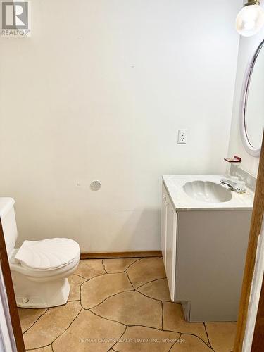 217 Cloutierville Road, Smooth Rock Falls, ON - Indoor Photo Showing Bathroom