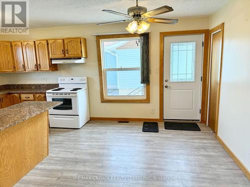 217 Cloutierville Road, Smooth Rock Falls, ON - Indoor Photo Showing Kitchen