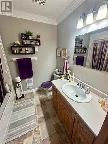 319-321 Main Street, New-Wes-Valley, NL - Indoor Photo Showing Bathroom