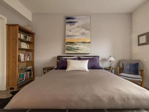 Master bedroom - 208-154 Ch. Du Tour-Du-Lac, Lac-Beauport, QC - Indoor Photo Showing Bedroom