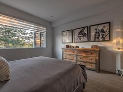 Master bedroom - 