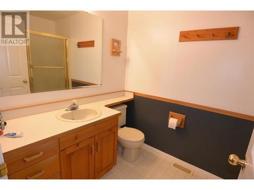 4082 Second Avenue, Smithers, BC - Indoor Photo Showing Bathroom