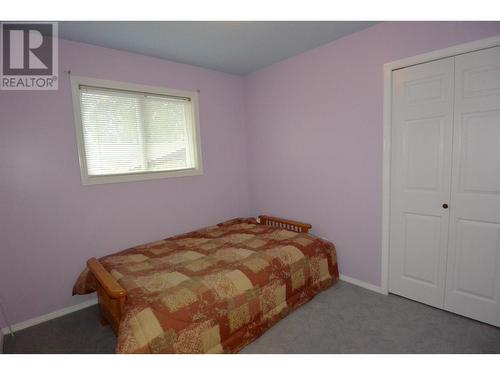 4082 Second Avenue, Smithers, BC - Indoor Photo Showing Bedroom