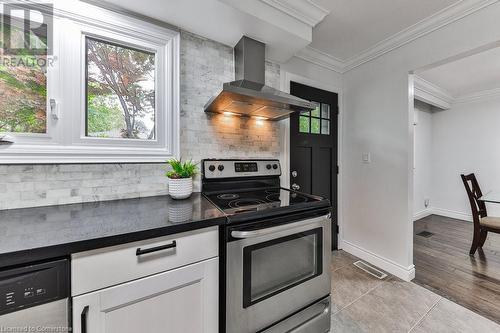 291 Antigua Road, Mississauga, ON - Indoor Photo Showing Kitchen