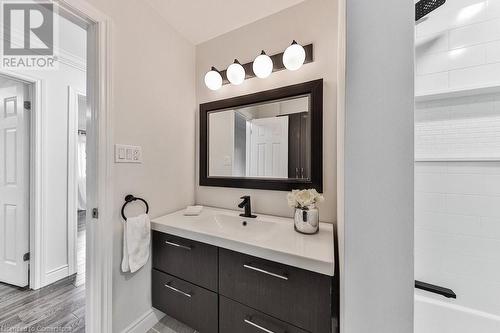 291 Antigua Road, Mississauga, ON - Indoor Photo Showing Bathroom