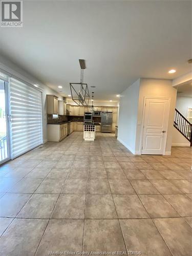 1081 Woodland Crescent, Lakeshore, ON - Indoor Photo Showing Other Room