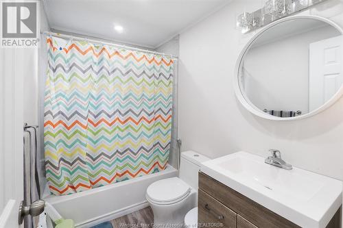 10240 Eastcourt Drive, Windsor, ON - Indoor Photo Showing Bathroom