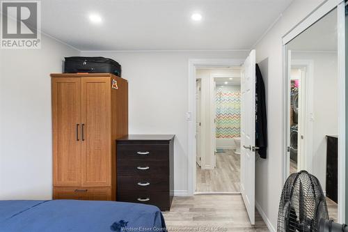 10240 Eastcourt Drive, Windsor, ON - Indoor Photo Showing Bedroom