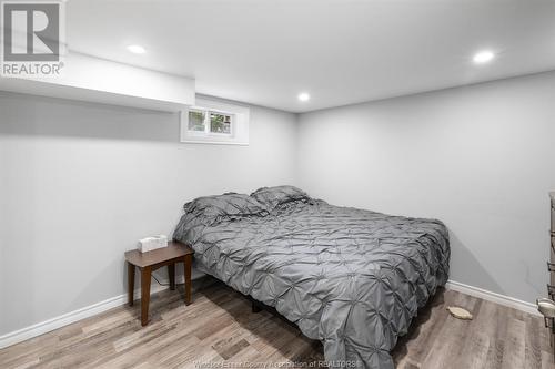 10240 Eastcourt Drive, Windsor, ON - Indoor Photo Showing Bedroom