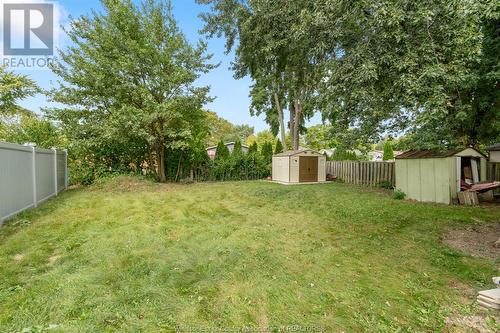 10240 Eastcourt Drive, Windsor, ON - Outdoor With Backyard